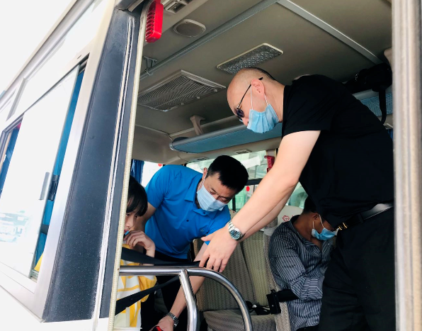 上饒汽運領導靠前指揮，督導國慶期間安全生產