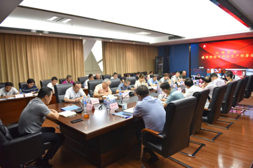 王曉對(duì)公司安全穩(wěn)定及疫情防控工作進(jìn)行再布署、再?gòu)?qiáng)調(diào)