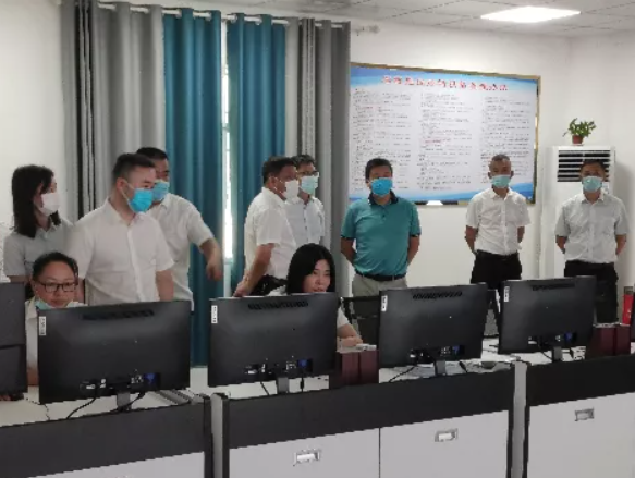 劉磊、占梁一行蒞臨貴溪長運 指導國慶節(jié)前安全生產、疫情防控、資產盤活等工作