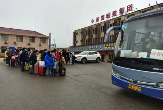 九江長(zhǎng)運(yùn)：搶抓“冰雪”機(jī)遇 專(zhuān)線火熱運(yùn)行