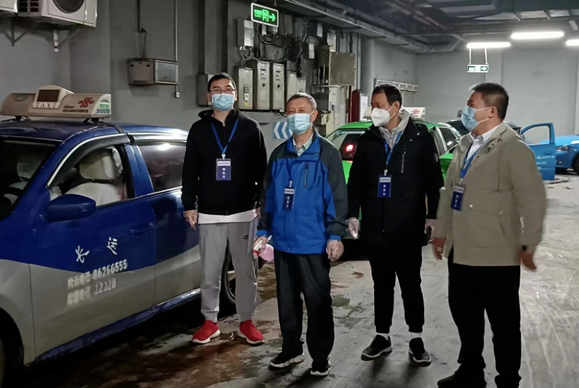 江西長(zhǎng)運(yùn)多家子公司開展節(jié)日安全生產(chǎn)、疫情防控督查工作