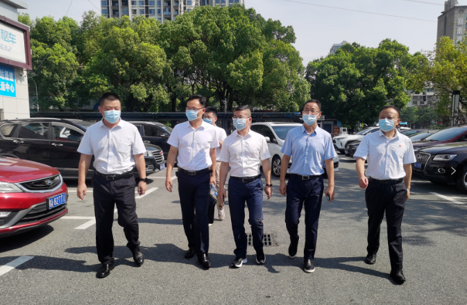 市國資委垃圾分類督導(dǎo)組深入徐坊客運分公司檢查文明創(chuàng)建和垃圾分類工作