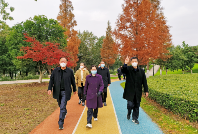 鷹潭長(zhǎng)運(yùn)、鷹潭公交工會(huì)組織開(kāi)展健步走活動(dòng) 肖良芝參加