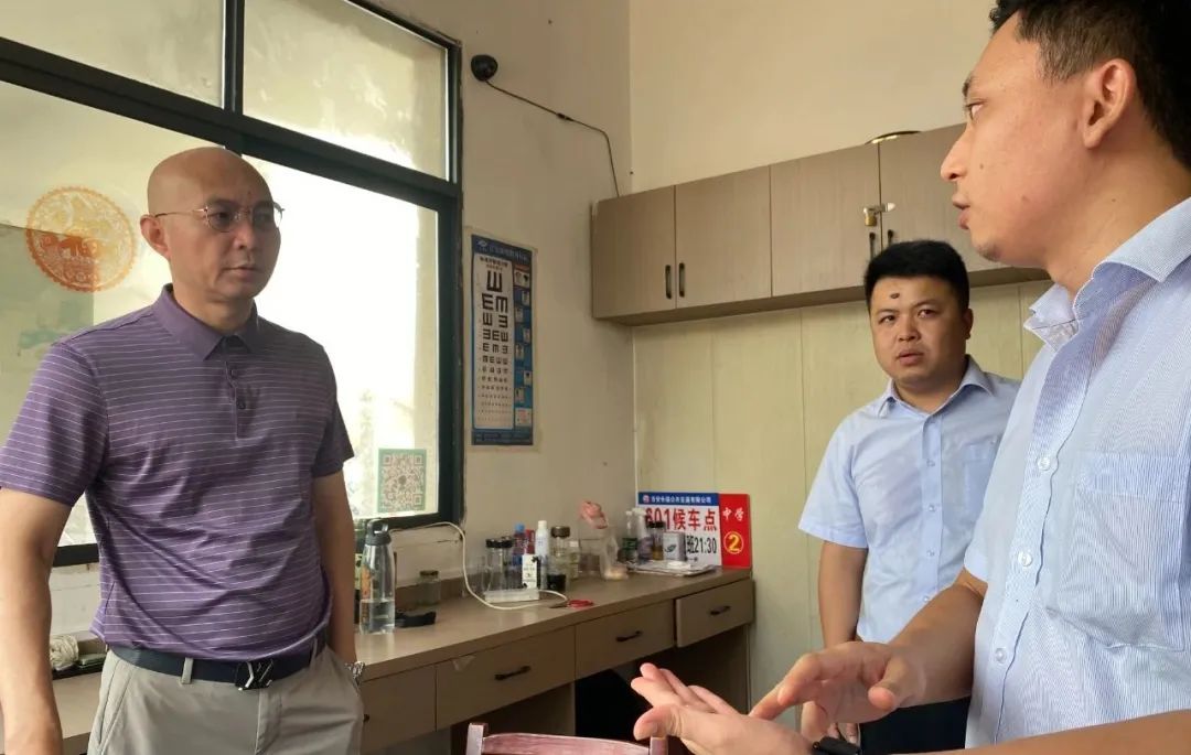 吉安公司：領(lǐng)導(dǎo)班子深入一線 開展車輛安全專項(xiàng)檢查