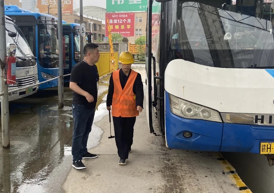 景德鎮(zhèn)長運(yùn)：多措并舉 開展“一速一帶”、“分心駕駛”整治活動(dòng)