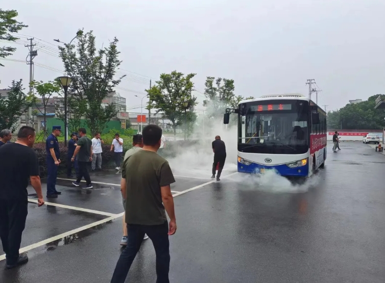 馬鞍山長客:含山長運組織開展消防應(yīng)急演練活動