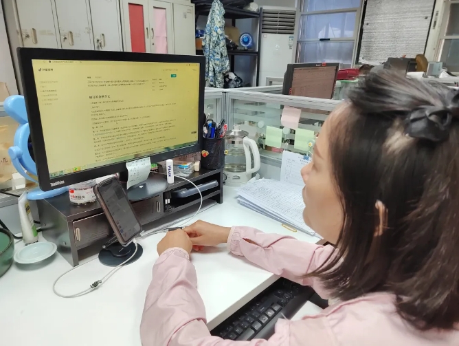 長運(yùn)物業(yè) 開展“四法四條例”普及活動