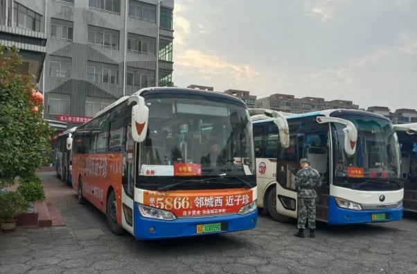 吉安公司:永新長(zhǎng)運(yùn)圓滿完成縣小學(xué)生紅色研學(xué)運(yùn)輸保障任務(wù)