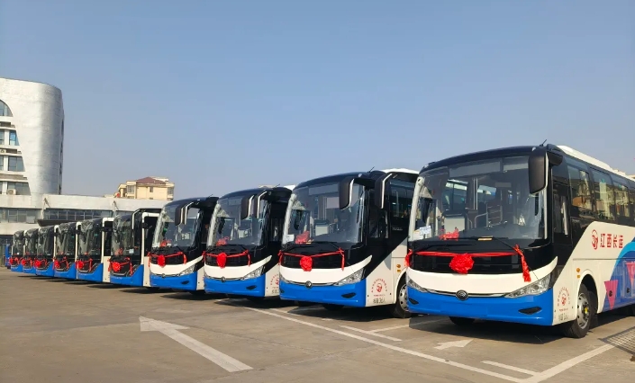 撫州長運:新車上線 提升出行服務(wù)質(zhì)量