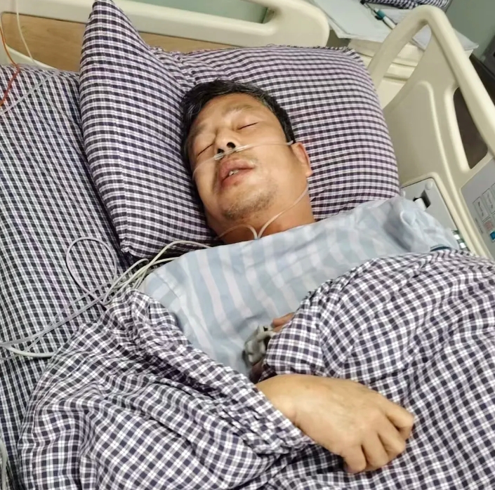 鄱陽長運(yùn)：緊急時刻 他用頑強(qiáng)意志保乘客安全無恙