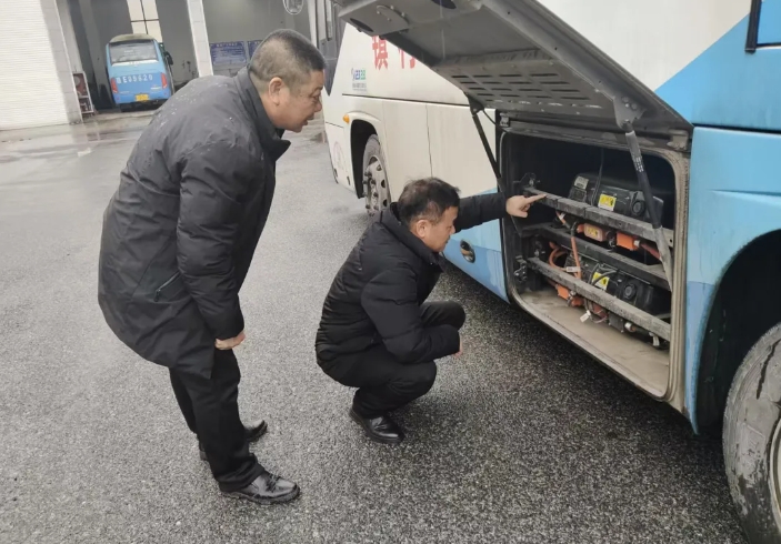 上饒汽運(yùn):排查隱患,安全先行