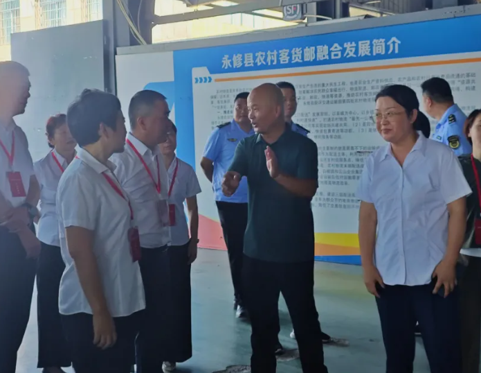 永修縣人大常委會調(diào)研永修公司開學(xué)客運(yùn)保障工作