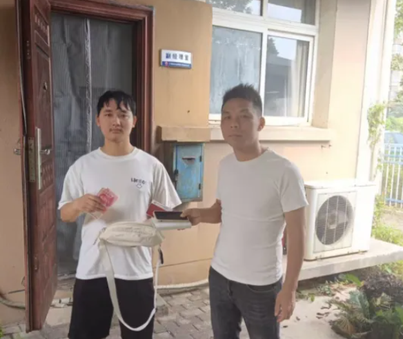 新余長(zhǎng)運(yùn)：拾金不昧顯擔(dān)當(dāng) 駕駛員用行動(dòng)傳遞溫暖