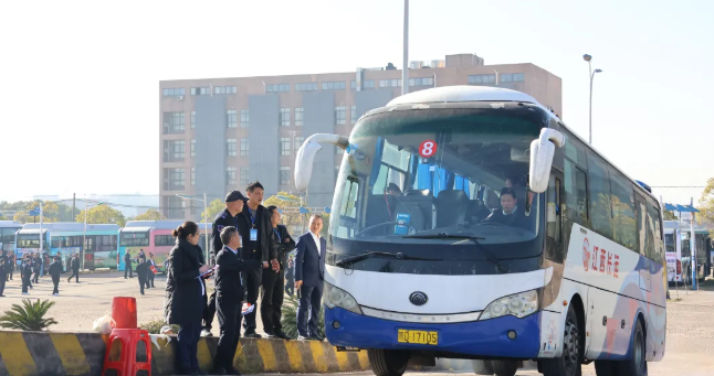 吉安長運(yùn)、吉安公交：開展2025年駕駛員職業(yè)技能操作競賽