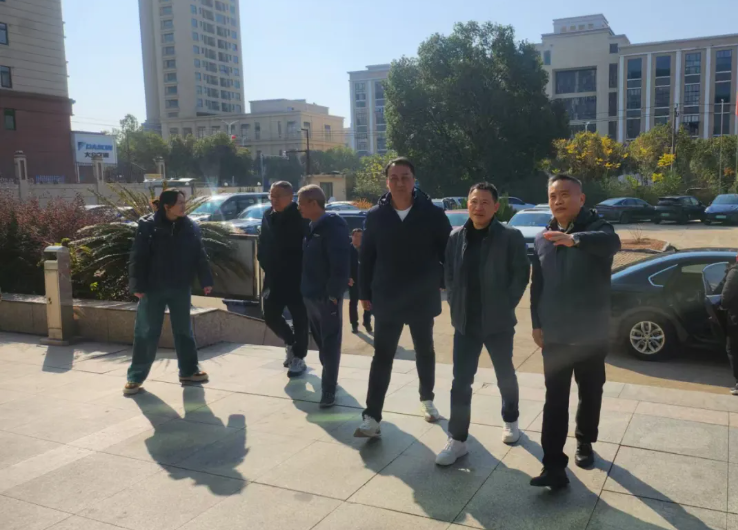 景德鎮(zhèn)長運(yùn)：樂平市領(lǐng)導(dǎo)到樂平長運(yùn)公交開展土地置換專題調(diào)研