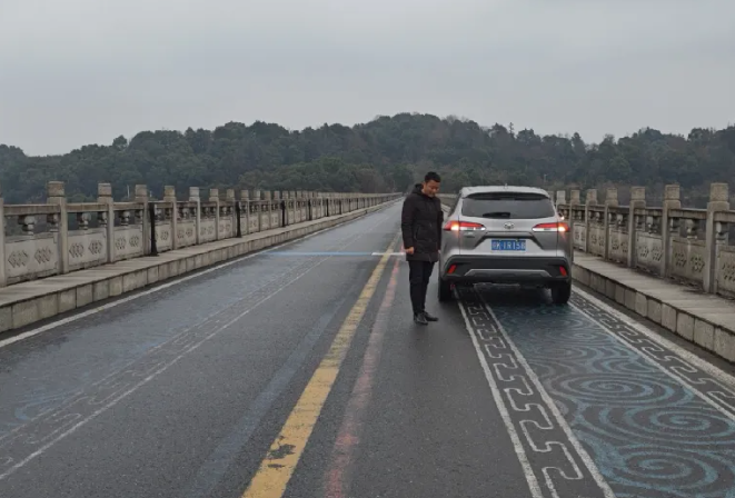 新余長運：開展惡劣天氣“踩線”排查保安全